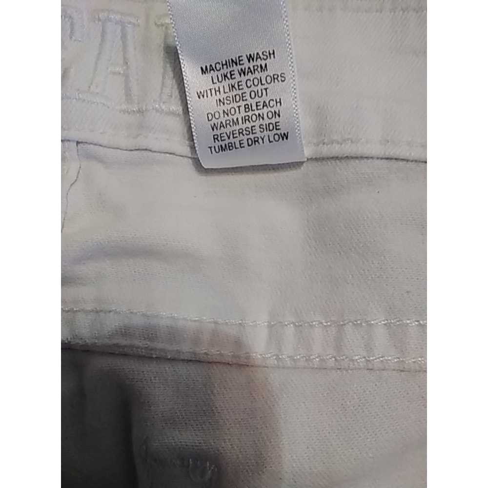 VIP Jeans White Distressed Straight Leg Denim Size 9/10 NWT High Rise  Casual - Picture 8 of 12